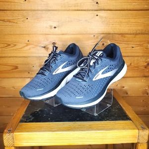 ❤️ BROOKS GHOST 13 Gray & lavender light weight running tennis shoes Siz…